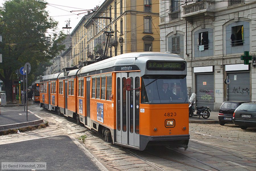 Tram Milano - 4820
/ Bild: milano4820_e0011198.jpg