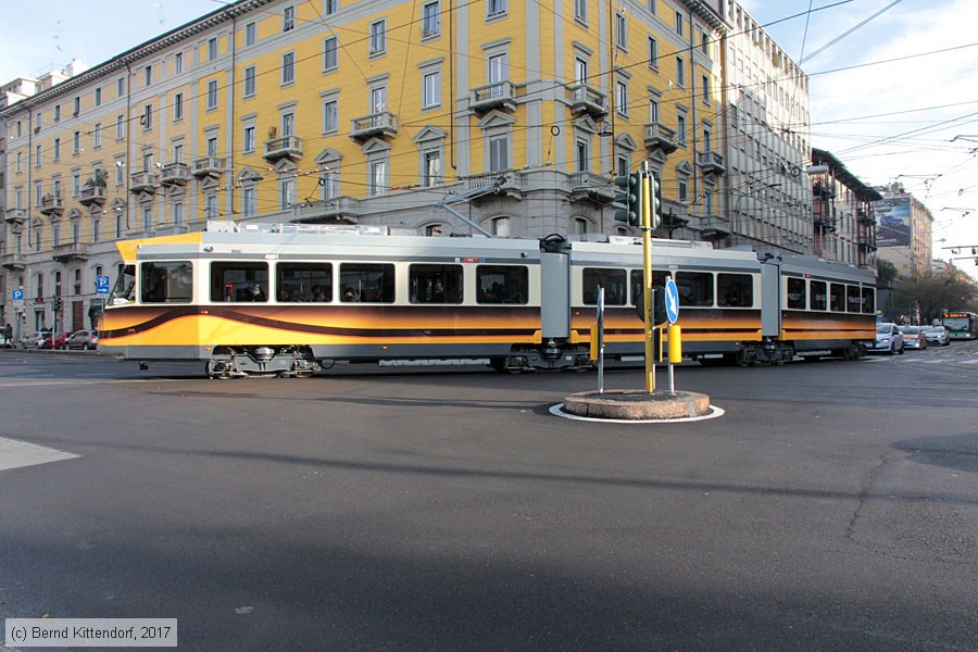 Tram Milano - 4901
/ Bild: milano4901_bk1712120037.jpg