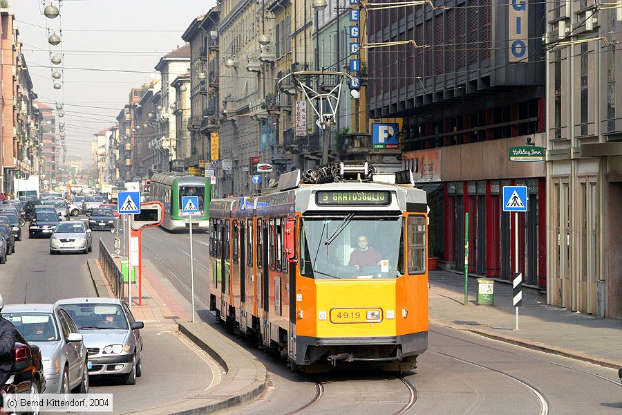 Tram Milano - 4919
/ Bild: milano4919_e0011291.jpg