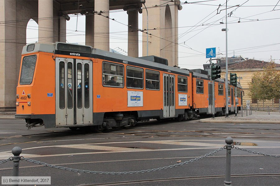 Tram Milano - 4922
/ Bild: milano4922_bk1712120282.jpg
