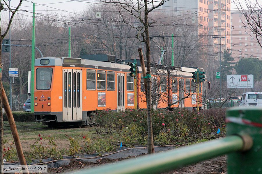 Tram Milano - 4968
/ Bild: milano4968_bk1712120430.jpg