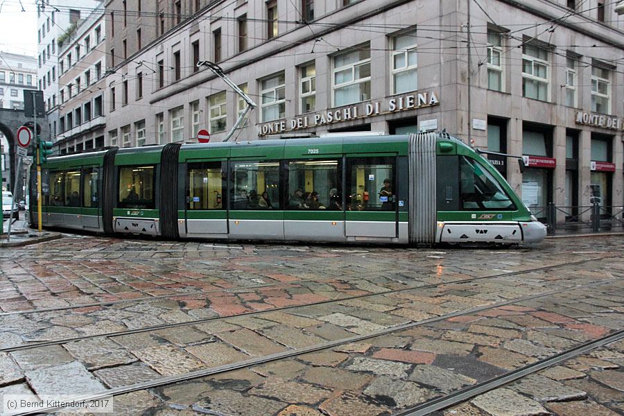 Tram Milano - 7025
/ Bild: milano7025_bk1712110162.jpg