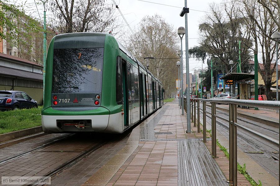 Tram Milano - 7107
/ Bild: milano7107_bk1804110240.jpg