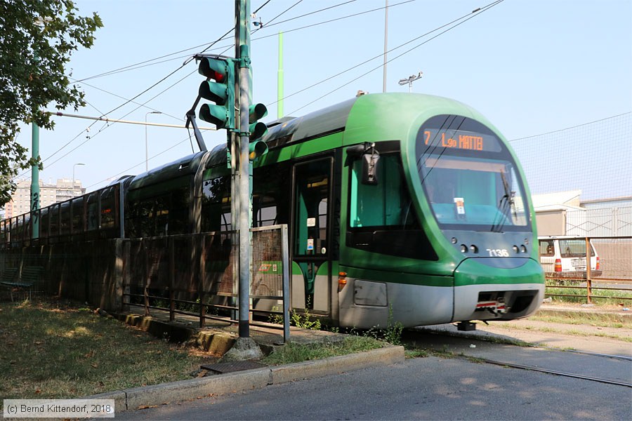Tram Milano - 7136
/ Bild: milano7136_bk1808060050.jpg