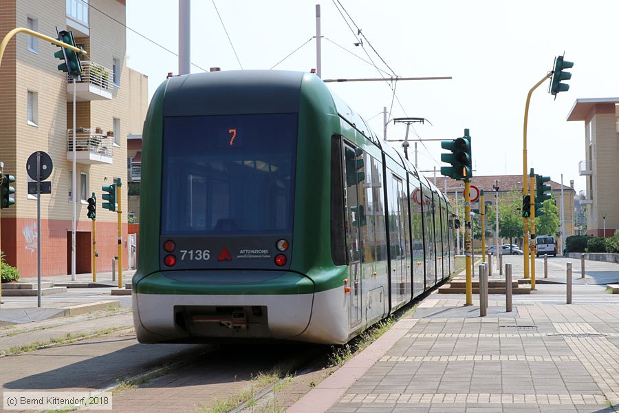 Tram Milano - 7136
/ Bild: milano7136_bk1808060110.jpg
