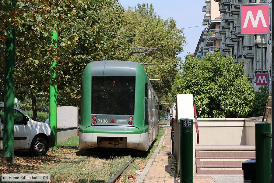 Tram Milano - 7136
/ Bild: milano7136_bk1808060154.jpg