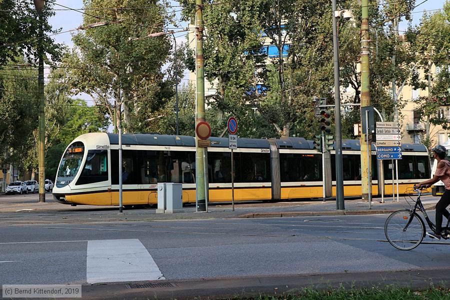 Tram Milano - 7632
/ Bild: milano7632_bk1908260268.jpg Tram Milano - 7632
/ Bild: milano7632_bk1908260268.jpg