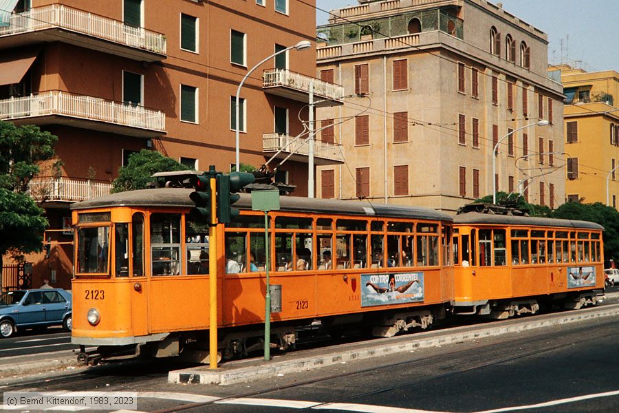 Tranviaria di Roma - 2123
/ Bild: roma2123_df074812.jpg