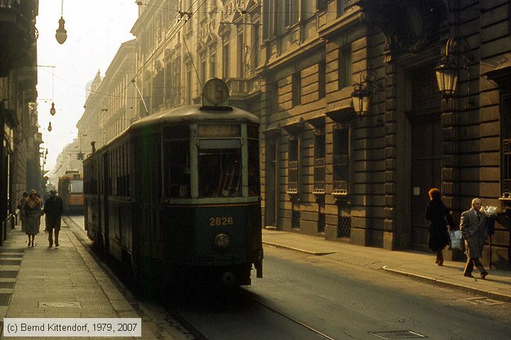 Tram Torino - 2826
/ Bild: torino2826_ds010625.jpg