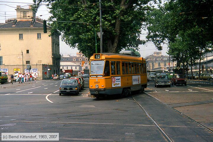 Tram Torino - 3207
/ Bild: torino3207_ds076218.jpg
