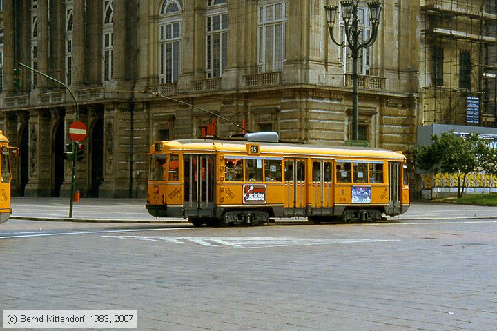 Tram Torino - 3218
/ Bild: torino3218_ds076122.jpg