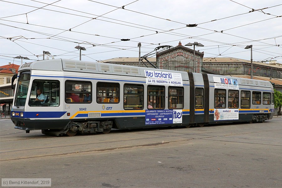 Straßenbahn Torino - 5042
/ Bild: torino5042_bk1908280344.jpg