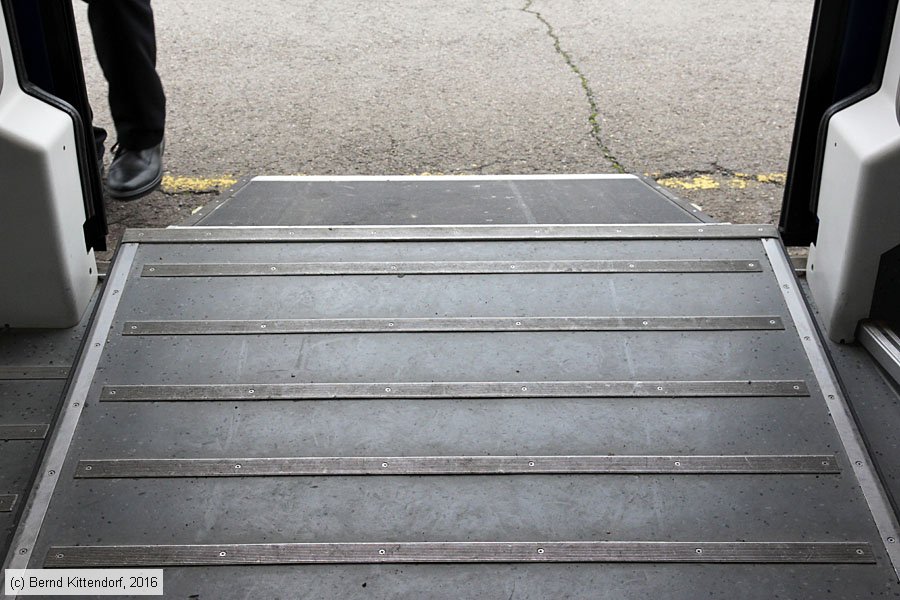 CFL - 50828670011-9 - Innenansicht
/ Bild: cfl508286700119_bk1610290101.jpg CFL - 50828670011-9 - Innenansicht
/ Bild: cfl508286700119_bk1610290101.jpg