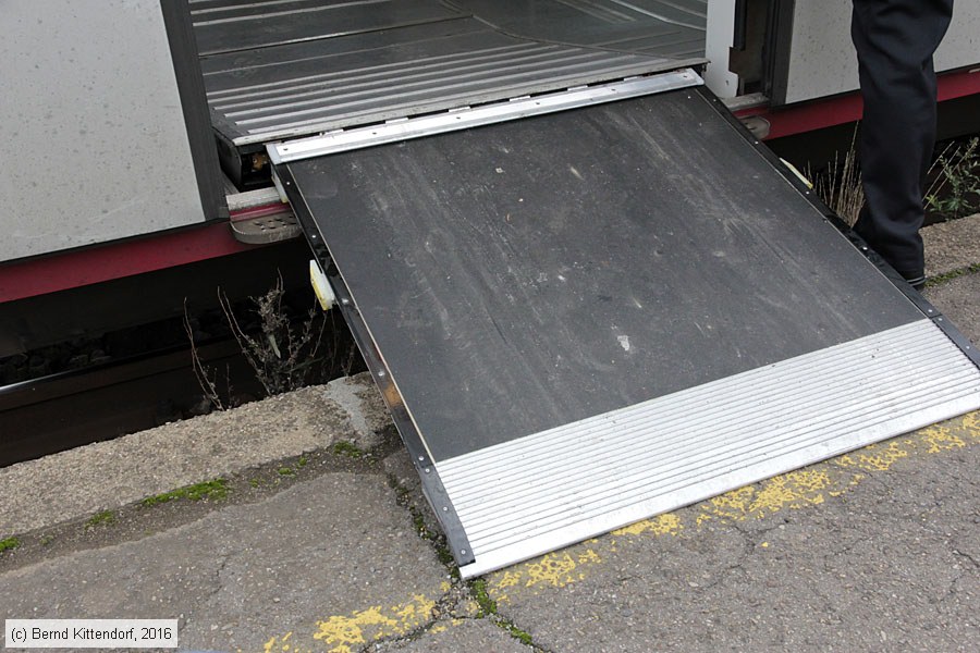 CFL - 50828670011-9
/ Bild: cfl508286700119_bk1610290102.jpg CFL - 50828670011-9
/ Bild: cfl508286700119_bk1610290102.jpg