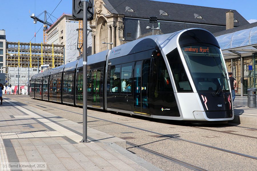 Straßenbahn Luxemburg - 104
/ Bild: luxemburg104_bk2507020319.jpg
