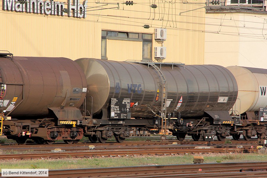NL-VTGD - 37847931554-1
/ Bild: nlvtgd378479315541_bk1404100010.jpg