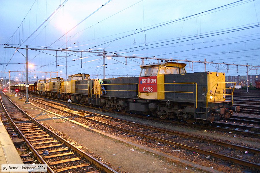 Railion - 6423
/ Bild: railion6423_e0010706.jpg