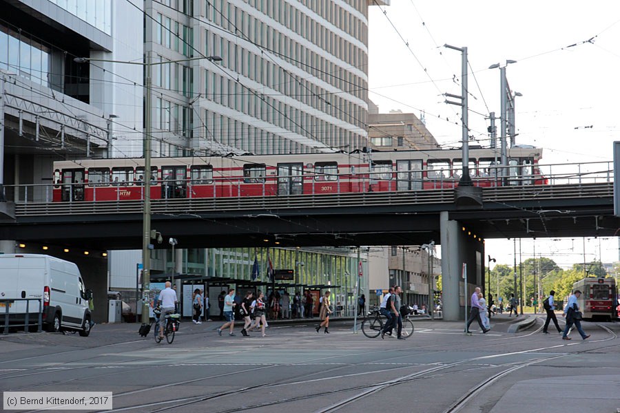 Straßenbahn Den Haag - 3071
/ Bild: denhaag3071_bk1706210337.jpg