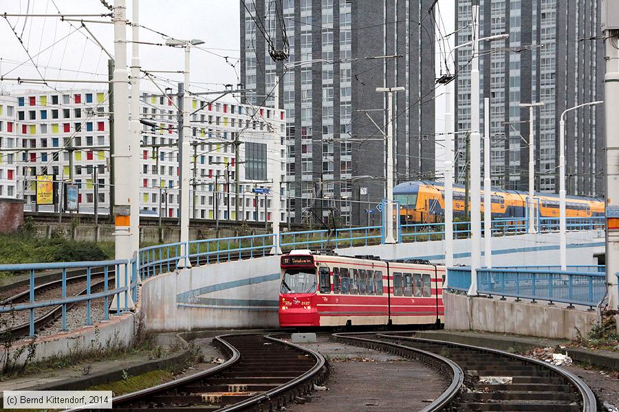 Straßenbahn Den Haag - 3127
/ Bild: denhaag3127_bk1410290212.jpg