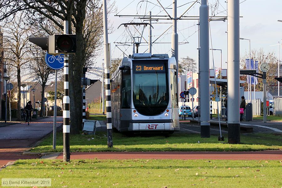 Straßenbahn Rotterdam - 2032
/ Bild: rotterdam2032_bk1911250103.jpg