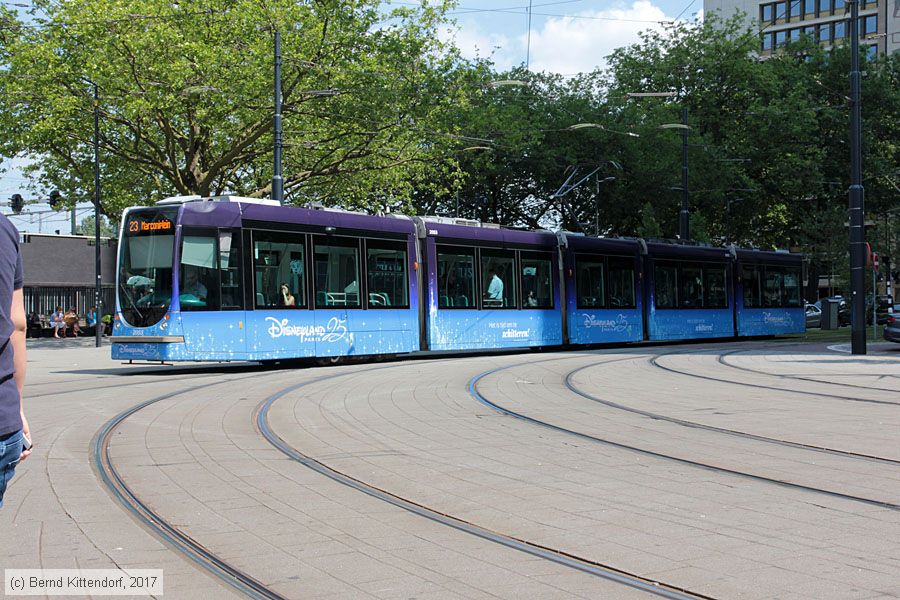 Straßenbahn Rotterdam - 2053
/ Bild: rotterdam2053_bk1706190046.jpg