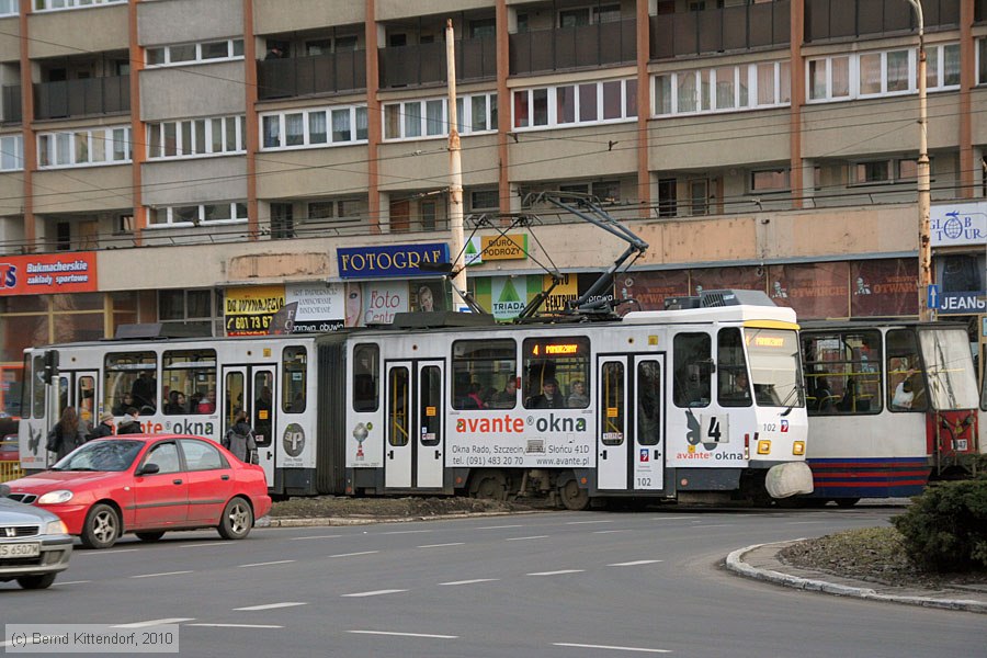 Straßenbahn Szczecin - 102
/ Bild: szczecin102_bk1003180742.jpg Straßenbahn Szczecin - 102
/ Bild: szczecin102_bk1003180742.jpg