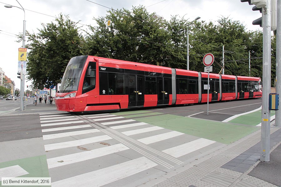 Straßenbahn Bratislava - 7507
/ Bild: bratislava7507_bk1609020309.jpg
