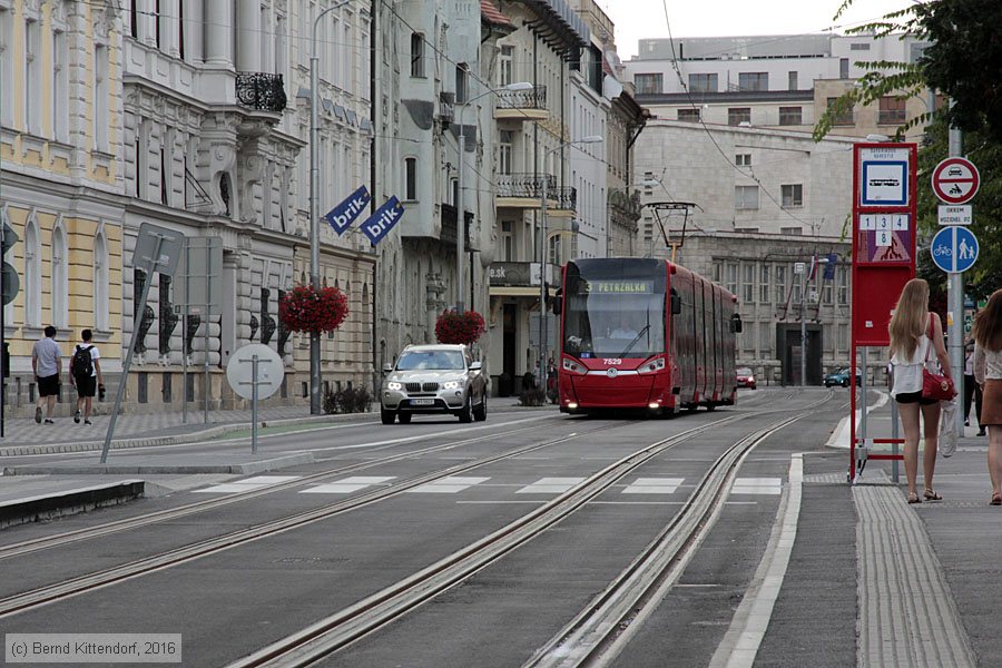 Straßenbahn Bratislava - 7529
/ Bild: bratislava7529_bk1609020491.jpg