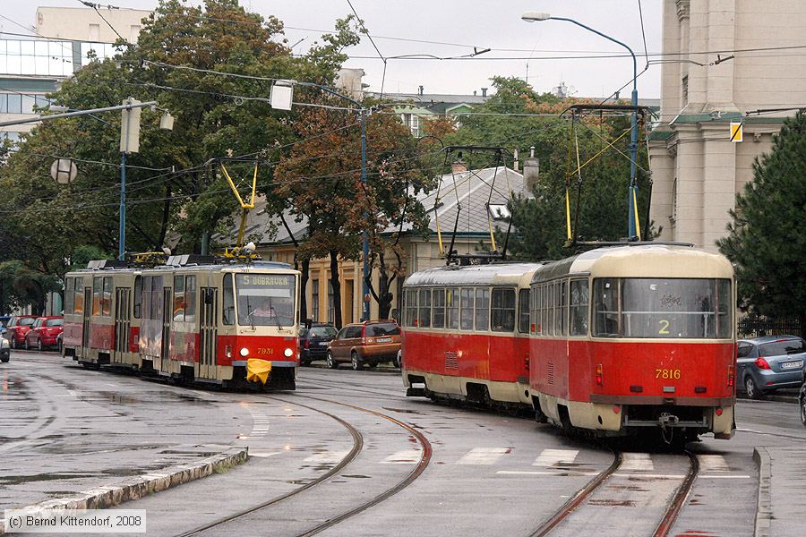 Straßenbahn Bratislava - 7931 und 7816
/ Bild: bratislava7816_bk0809160219.jpg Straßenbahn Bratislava - 7931 und 7816
/ Bild: bratislava7816_bk0809160219.jpg