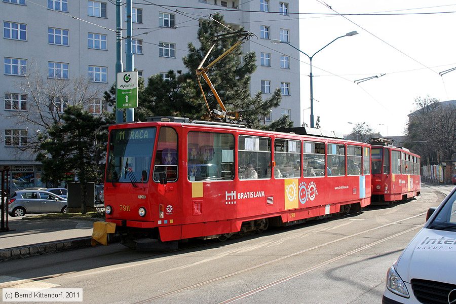 Straßenbahn Bratislava - 7911
/ Bild: bratislava7911_bk1103150315.jpg