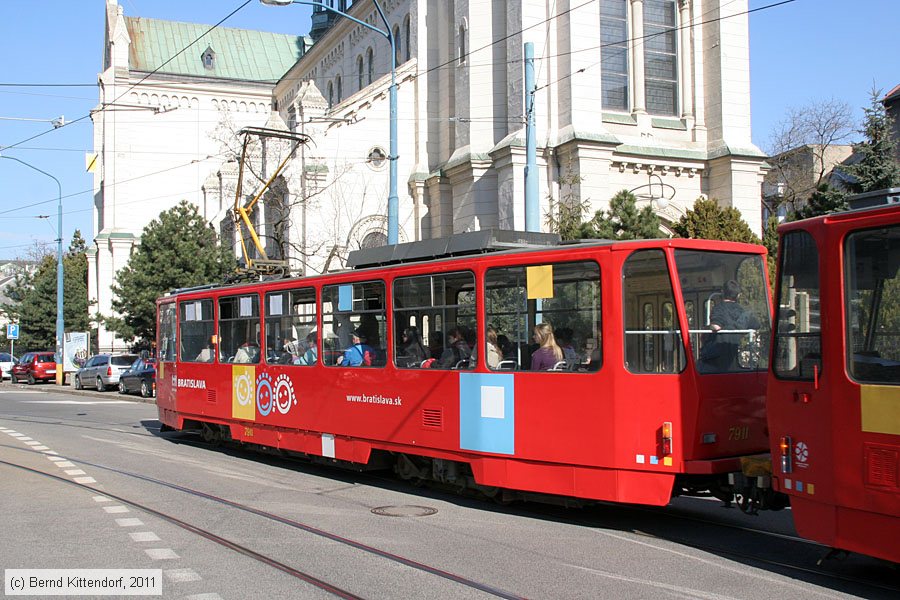 Straßenbahn Bratislava - 7911
/ Bild: bratislava7911_bk1103150316.jpg