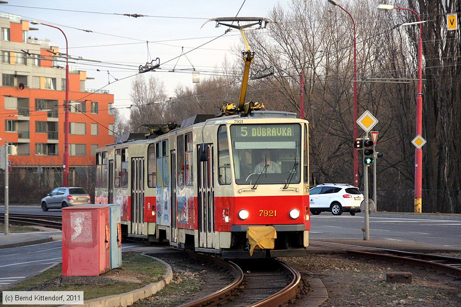Straßenbahn Bratislava - 7921
/ Bild: bratislava7921_bk1103150562.jpg